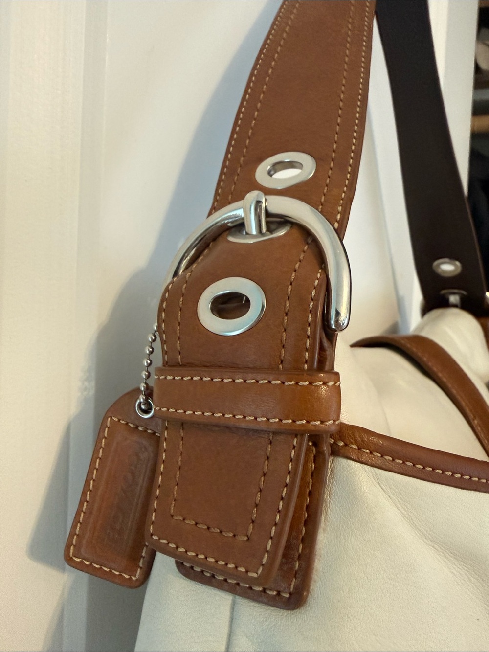 Coach SoHo flap Leather Shoulder Bag with Matching Wallet - Picture 4 of 11
